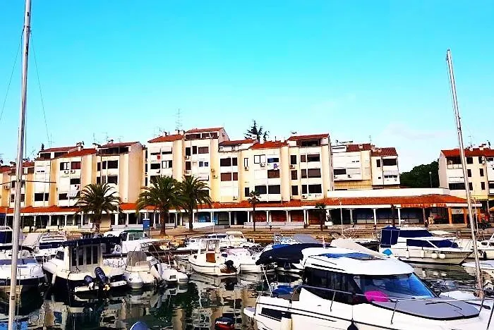 Porec, Cervar Porat- Solar Apartament Poreč